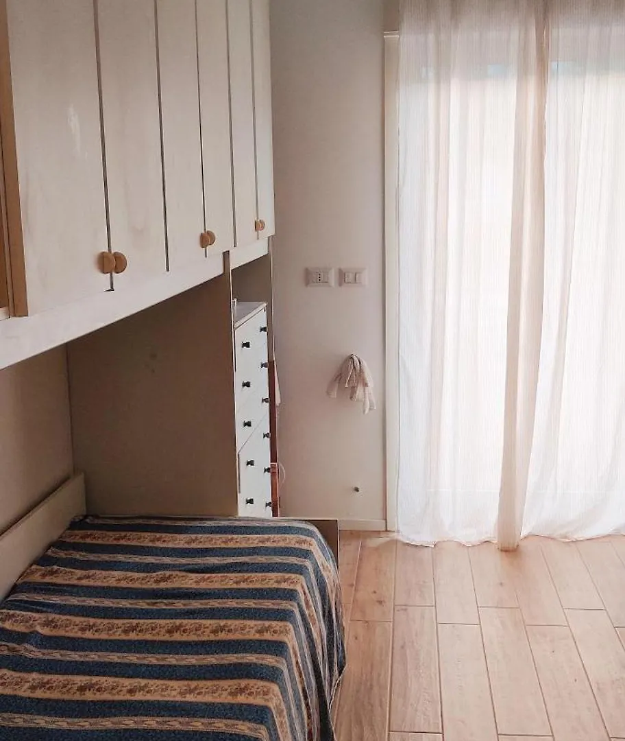 La Casa Di Frida Apartman Santa Teresa di Riva Olaszország